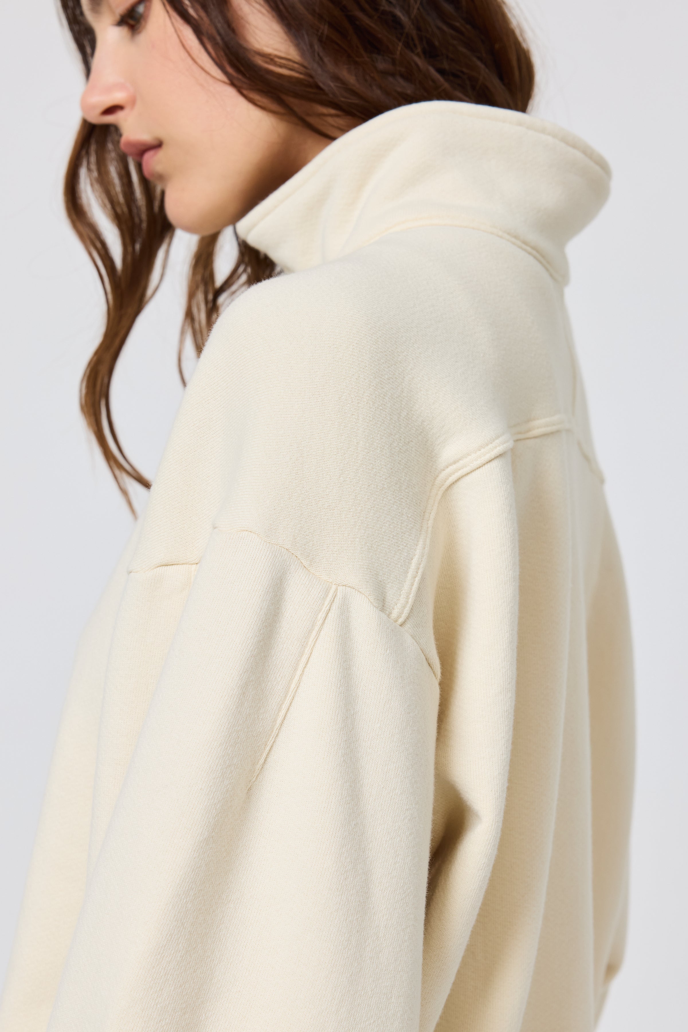 Napa Sweatshirt in Ecru – The Only Jane