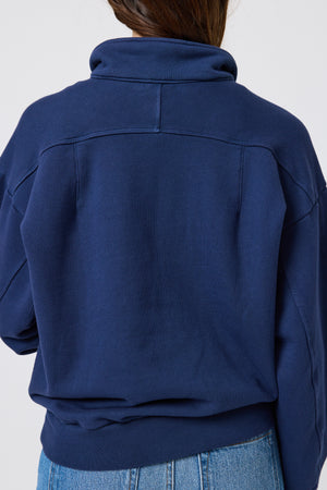 Napa Sweatshirt in Navy